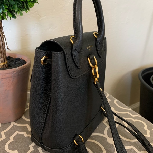 ✨repost✨Louis Vuitton Mini Backpack Lockme - Picture 5 of 16